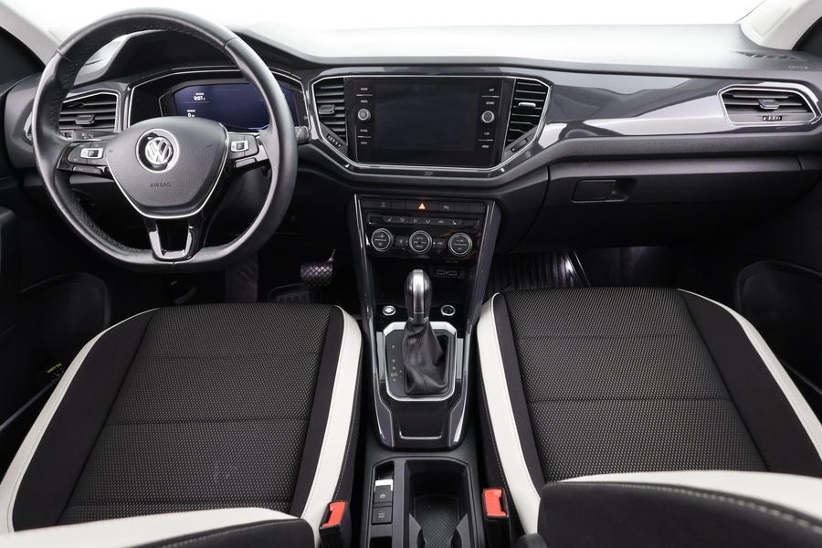 Volkswagen T-Roc vaihtoauto