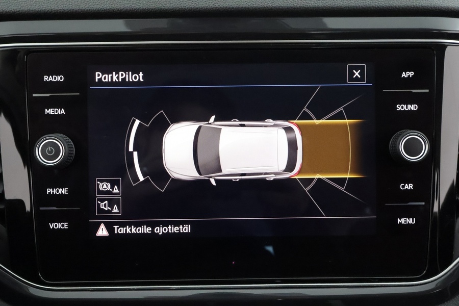 Volkswagen T-Roc vaihtoauto