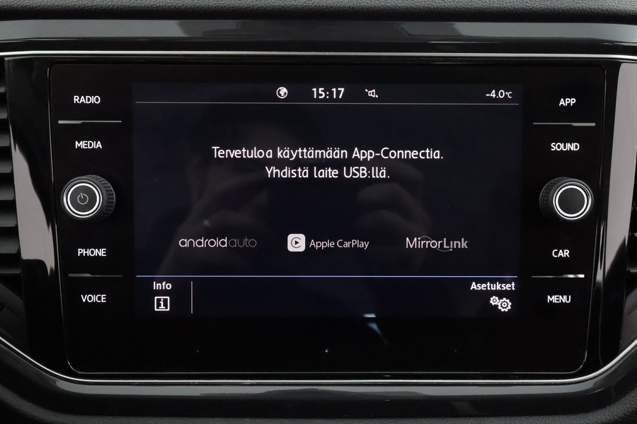 Volkswagen T-Roc vaihtoauto