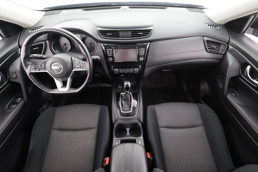 Nissan X-Trail vaihtoauto