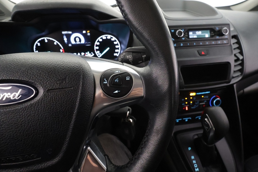 Ford Tourneo Connect vaihtoauto