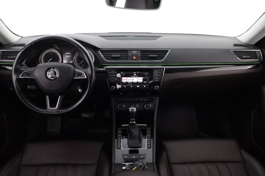 Skoda Superb vaihtoauto