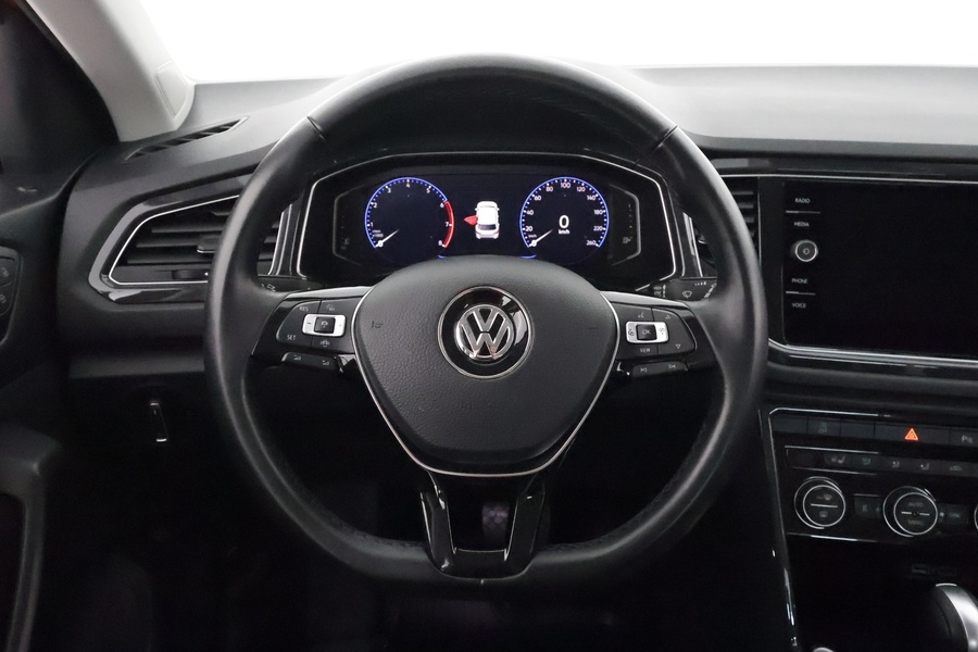 Volkswagen T-Roc vaihtoauto