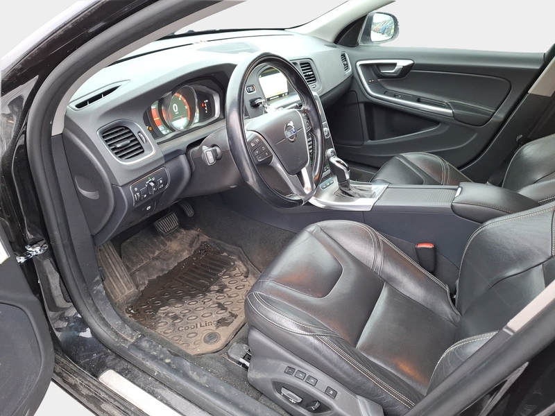 Volvo V60 vaihtoauto