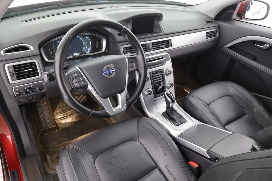 Volvo V70 vaihtoauto