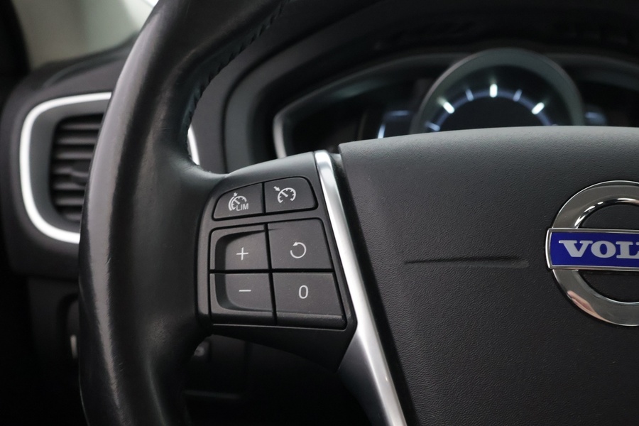 Volvo V40 vaihtoauto