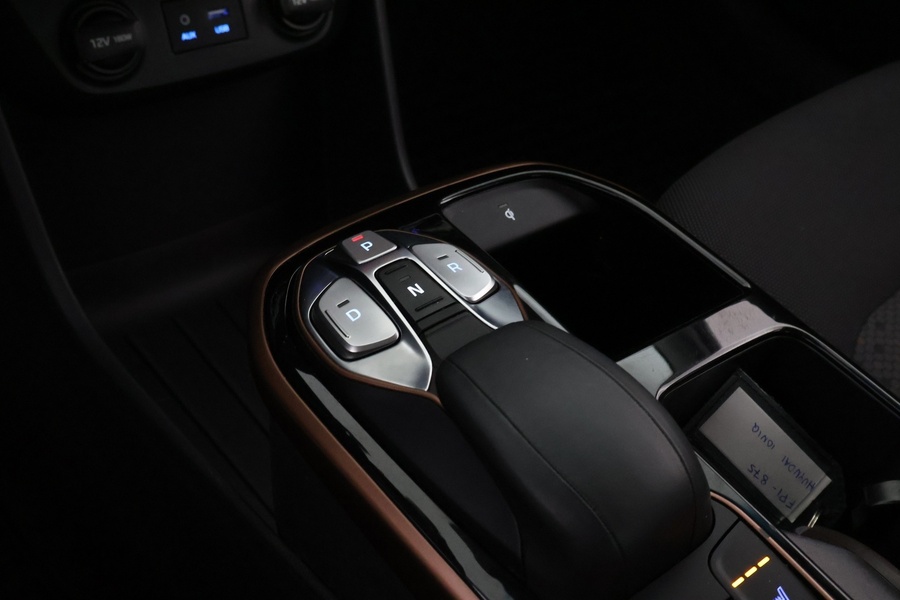 Hyundai IONIQ electric vaihtoauto