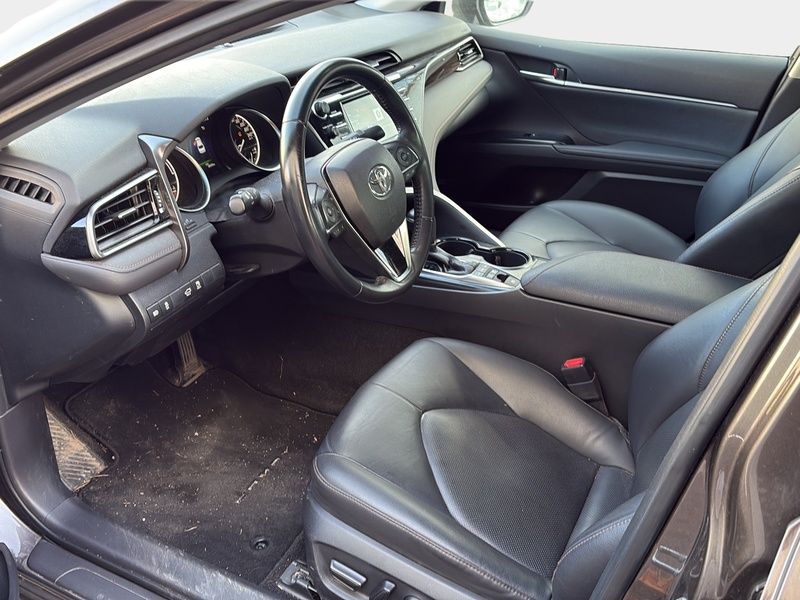 Toyota Camry vaihtoauto