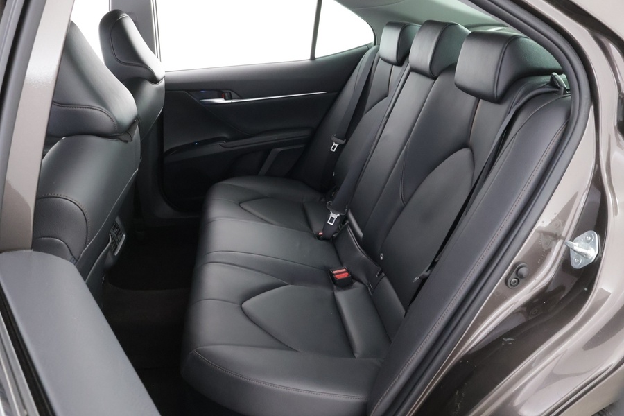 Toyota Camry vaihtoauto