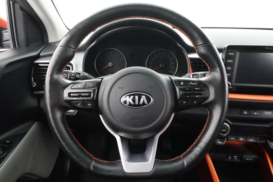 Kia Stonic vaihtoauto