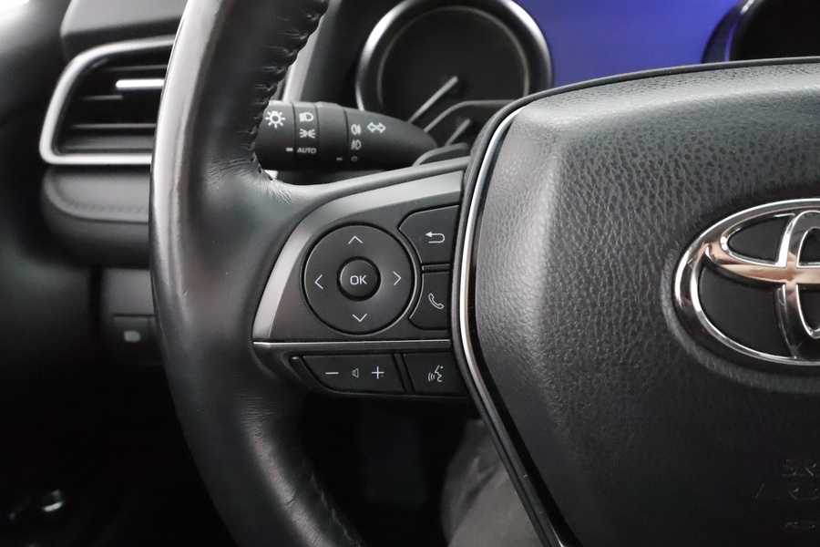 Toyota Camry vaihtoauto