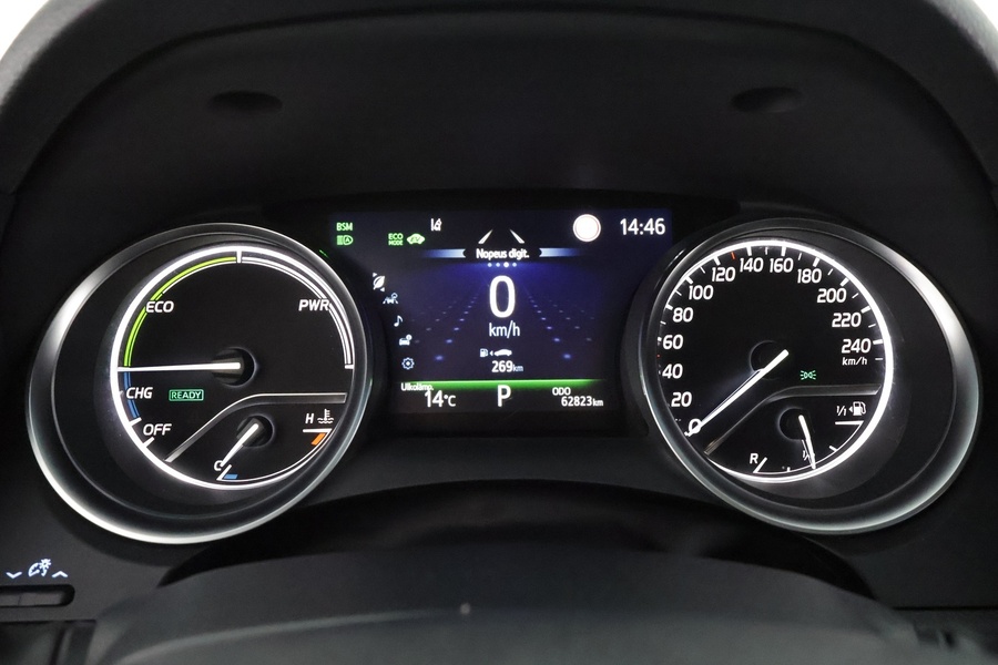 Toyota Camry vaihtoauto