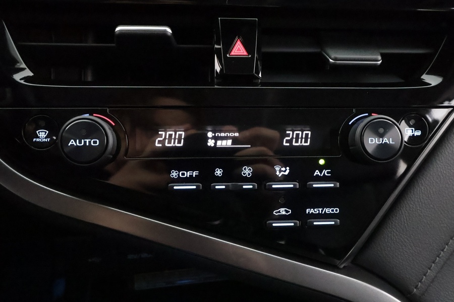 Toyota Camry vaihtoauto