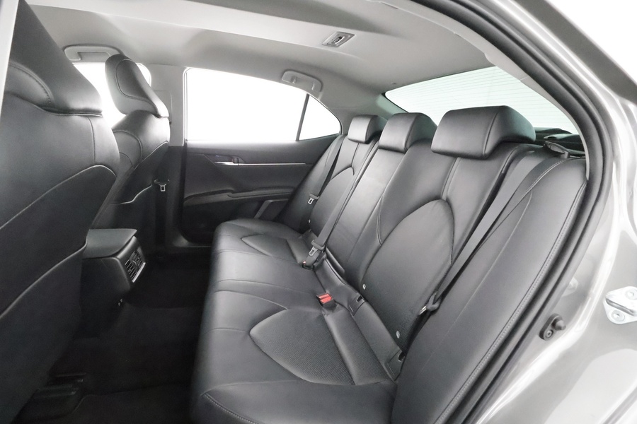 Toyota Camry vaihtoauto