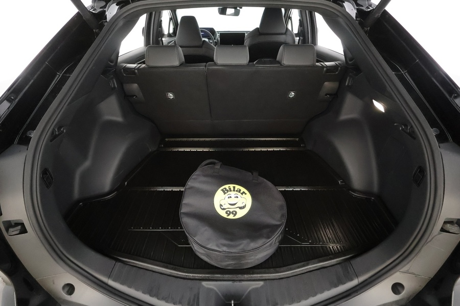 Toyota bZ4X vaihtoauto