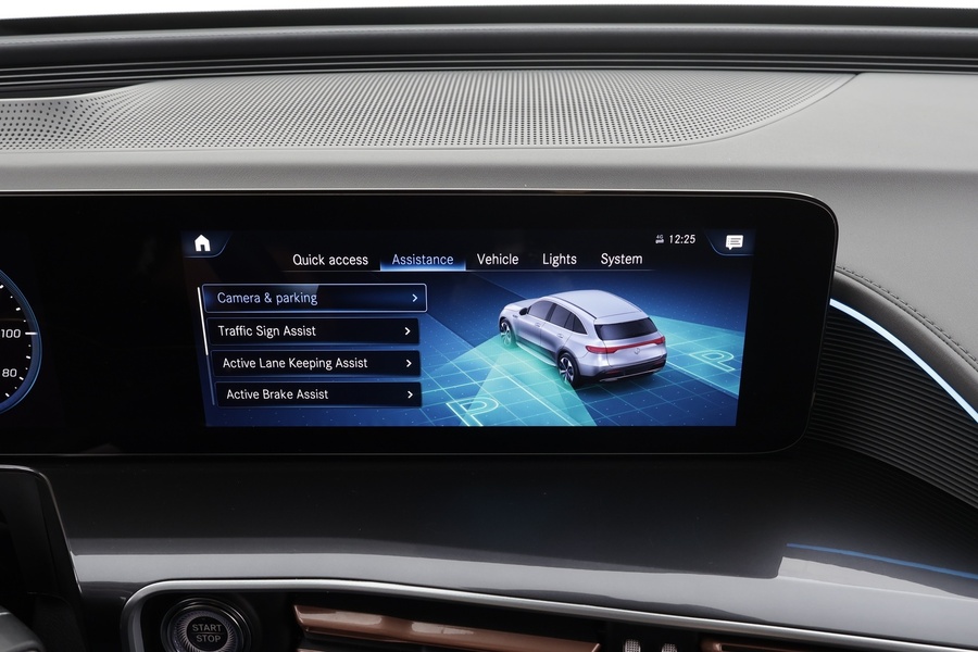 Mercedes-Benz EQC vaihtoauto