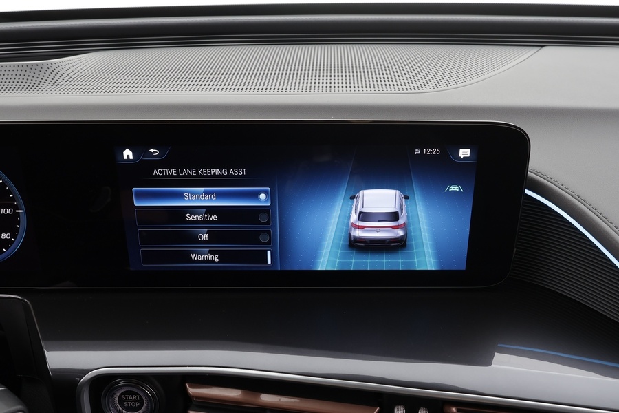 Mercedes-Benz EQC vaihtoauto