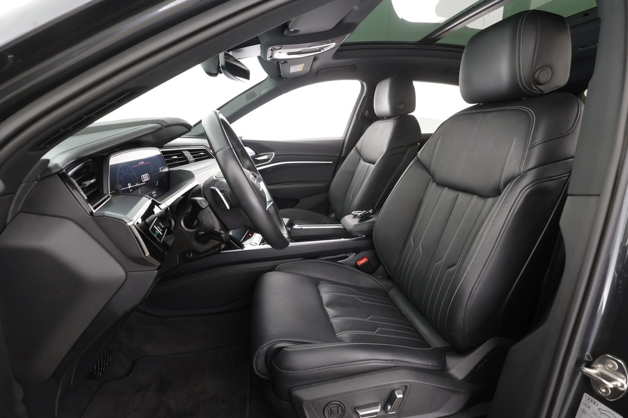 Audi Q8 e-tron vaihtoauto