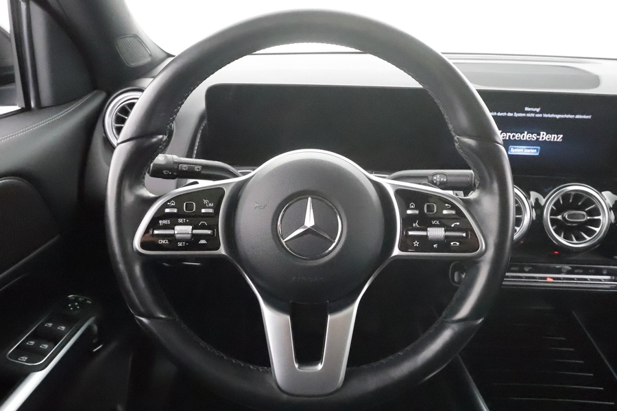 Mercedes-Benz EQB vaihtoauto