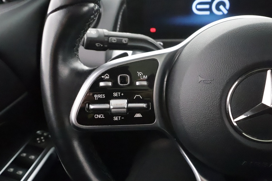 Mercedes-Benz EQB vaihtoauto