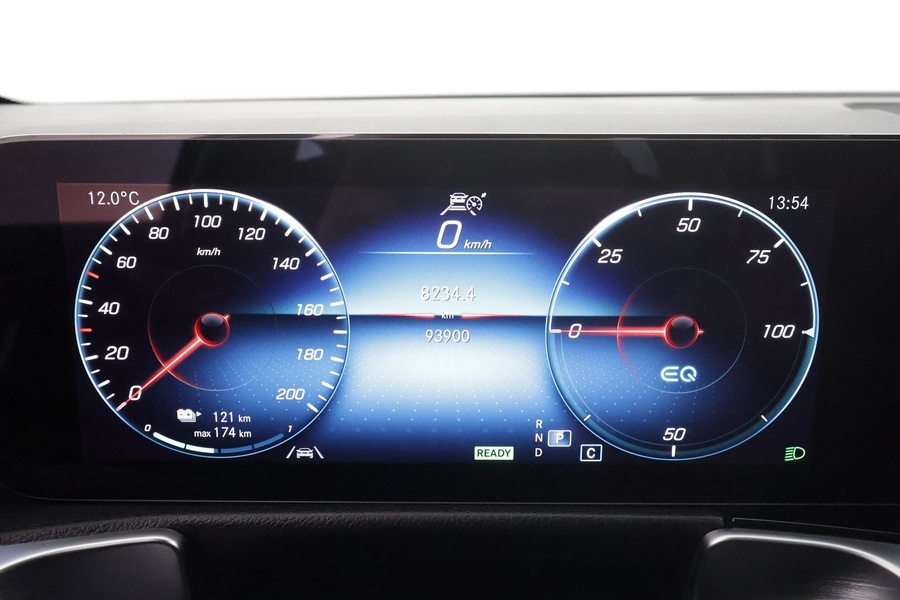 Mercedes-Benz EQB vaihtoauto