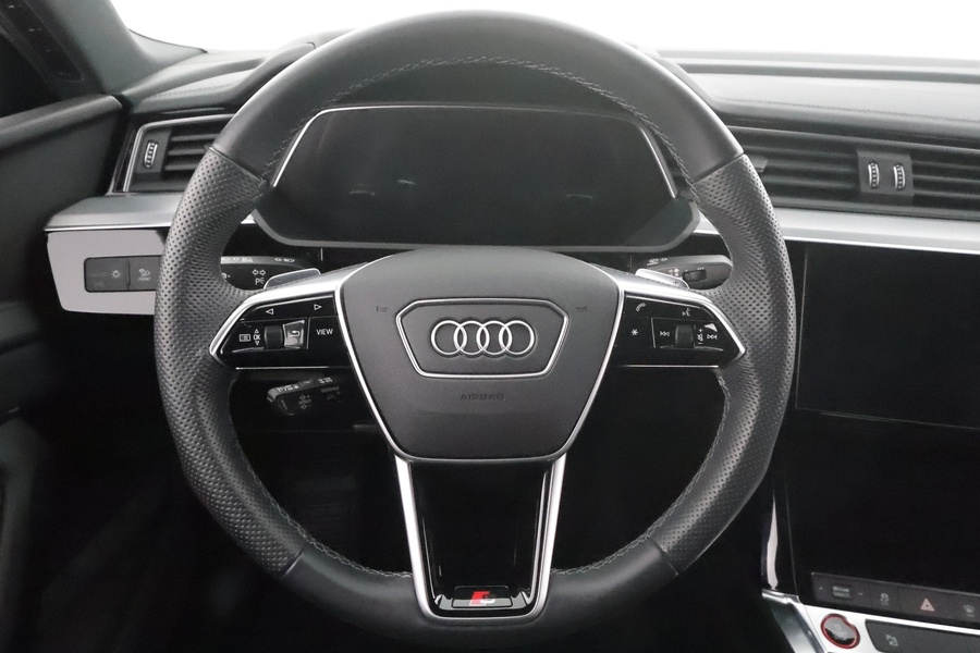 Audi e-tron vaihtoauto