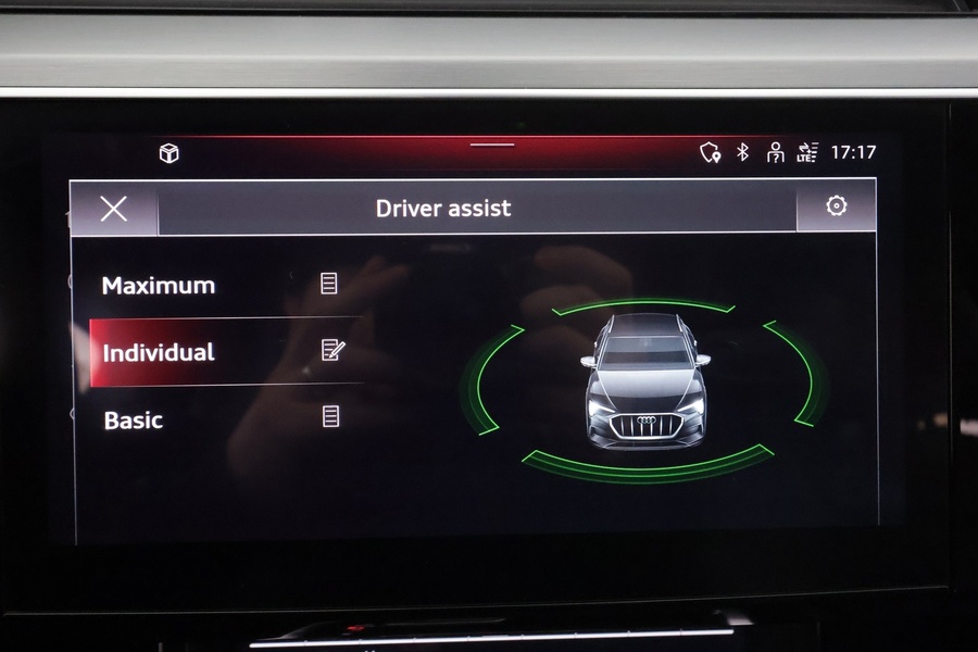 Audi e-tron vaihtoauto