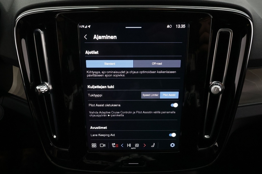 Volvo C40 vaihtoauto