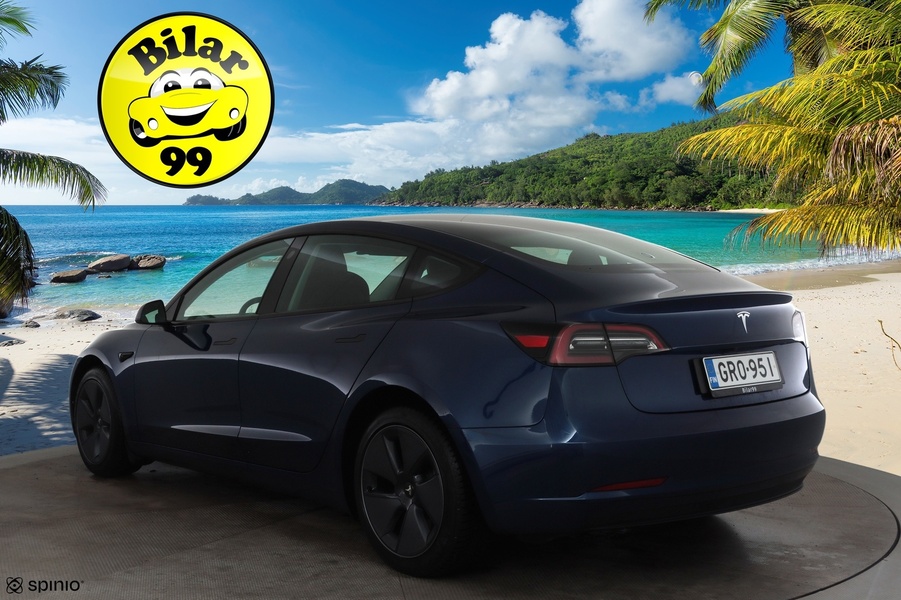 Tesla Model 3 vaihtoauto