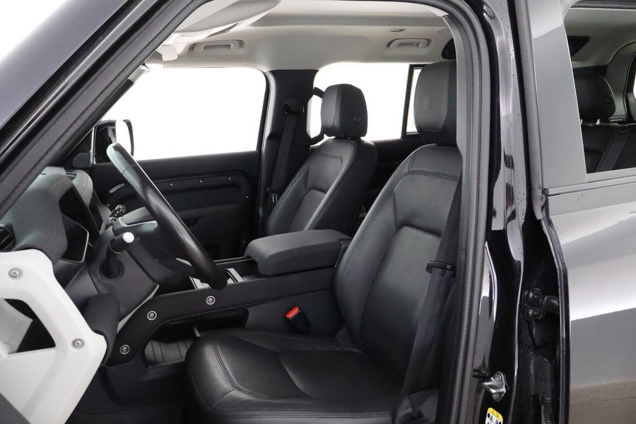 Land Rover Defender vaihtoauto