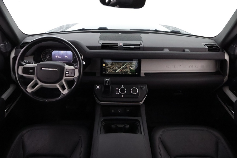 Land Rover Defender vaihtoauto