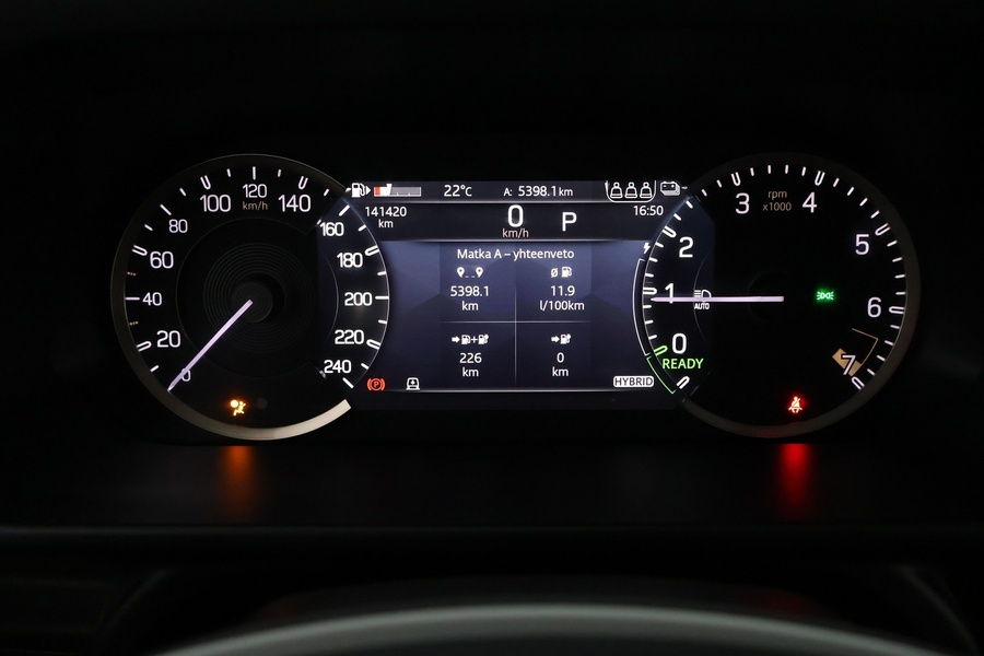 Land Rover Defender vaihtoauto