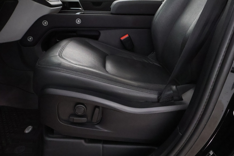 Land Rover Defender vaihtoauto