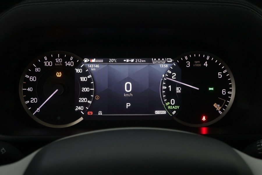 Land Rover Defender vaihtoauto