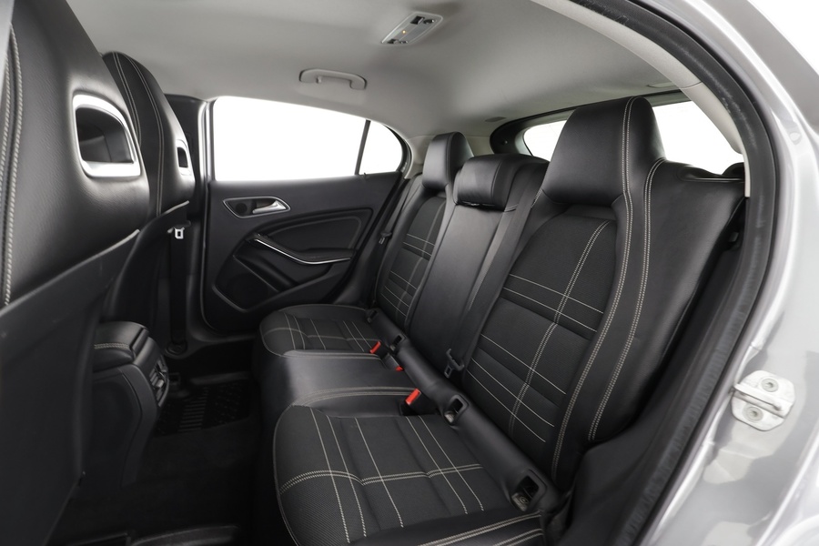 Mercedes-Benz GLA vaihtoauto