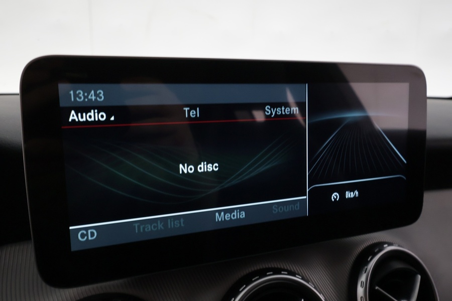 Mercedes-Benz GLA vaihtoauto