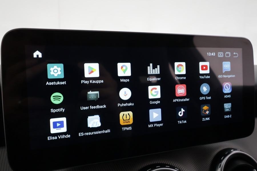 Mercedes-Benz GLA vaihtoauto