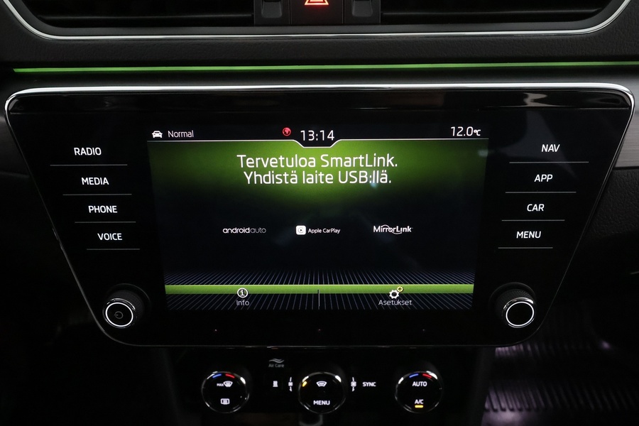 Skoda Superb vaihtoauto