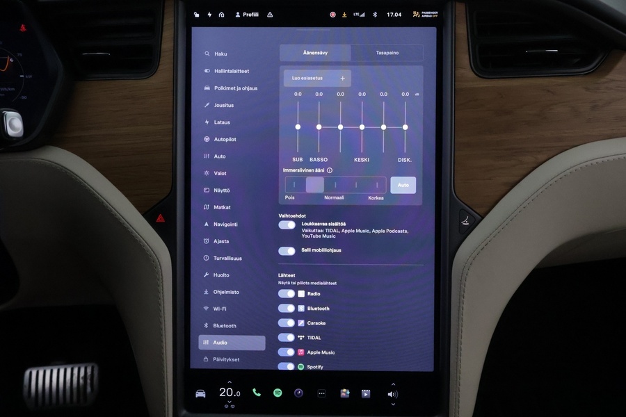 Tesla Model X vaihtoauto