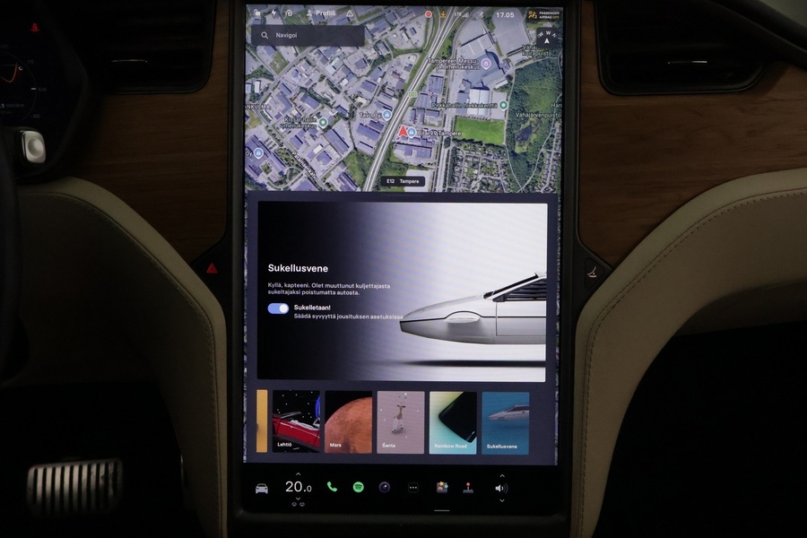 Tesla Model X vaihtoauto