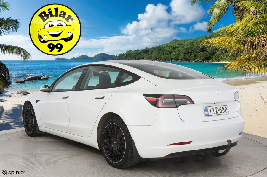 Tesla Model 3 vaihtoauto