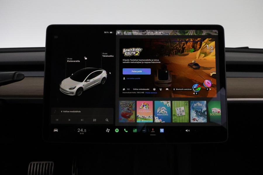 Tesla Model 3 vaihtoauto