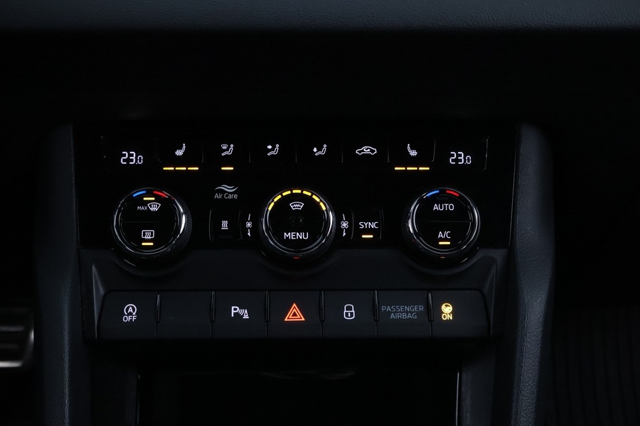 Skoda Karoq vaihtoauto