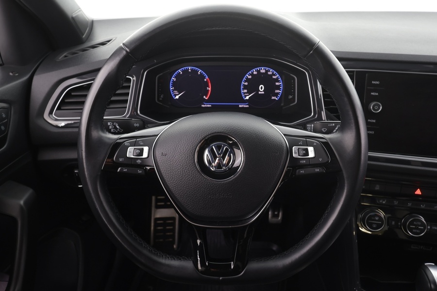 Volkswagen T-Roc vaihtoauto