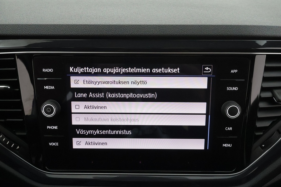 Volkswagen T-Roc vaihtoauto