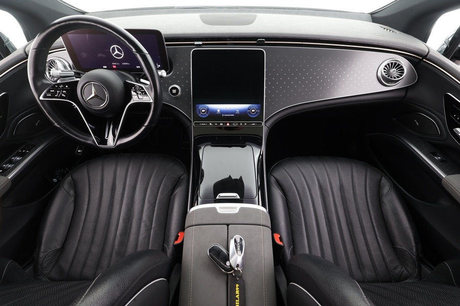 Mercedes-Benz EQS vaihtoauto