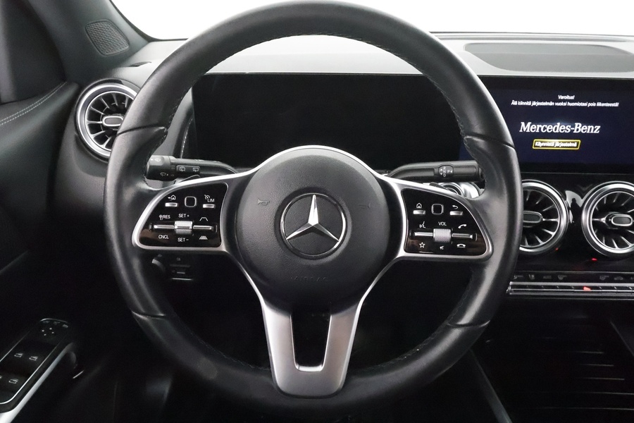 Mercedes-Benz EQB vaihtoauto