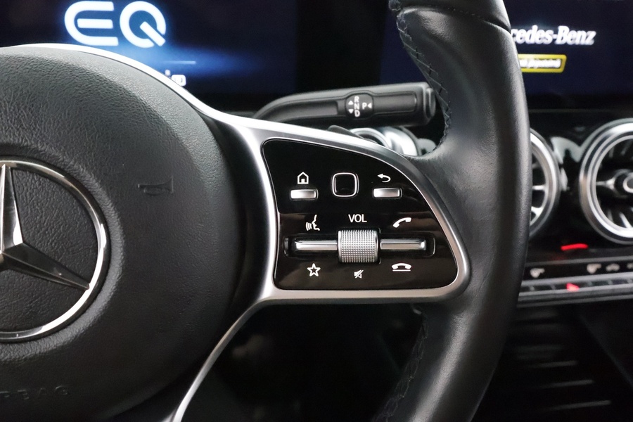 Mercedes-Benz EQB vaihtoauto