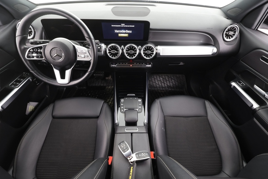 Mercedes-Benz EQB vaihtoauto