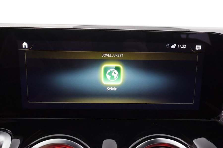 Mercedes-Benz EQB vaihtoauto